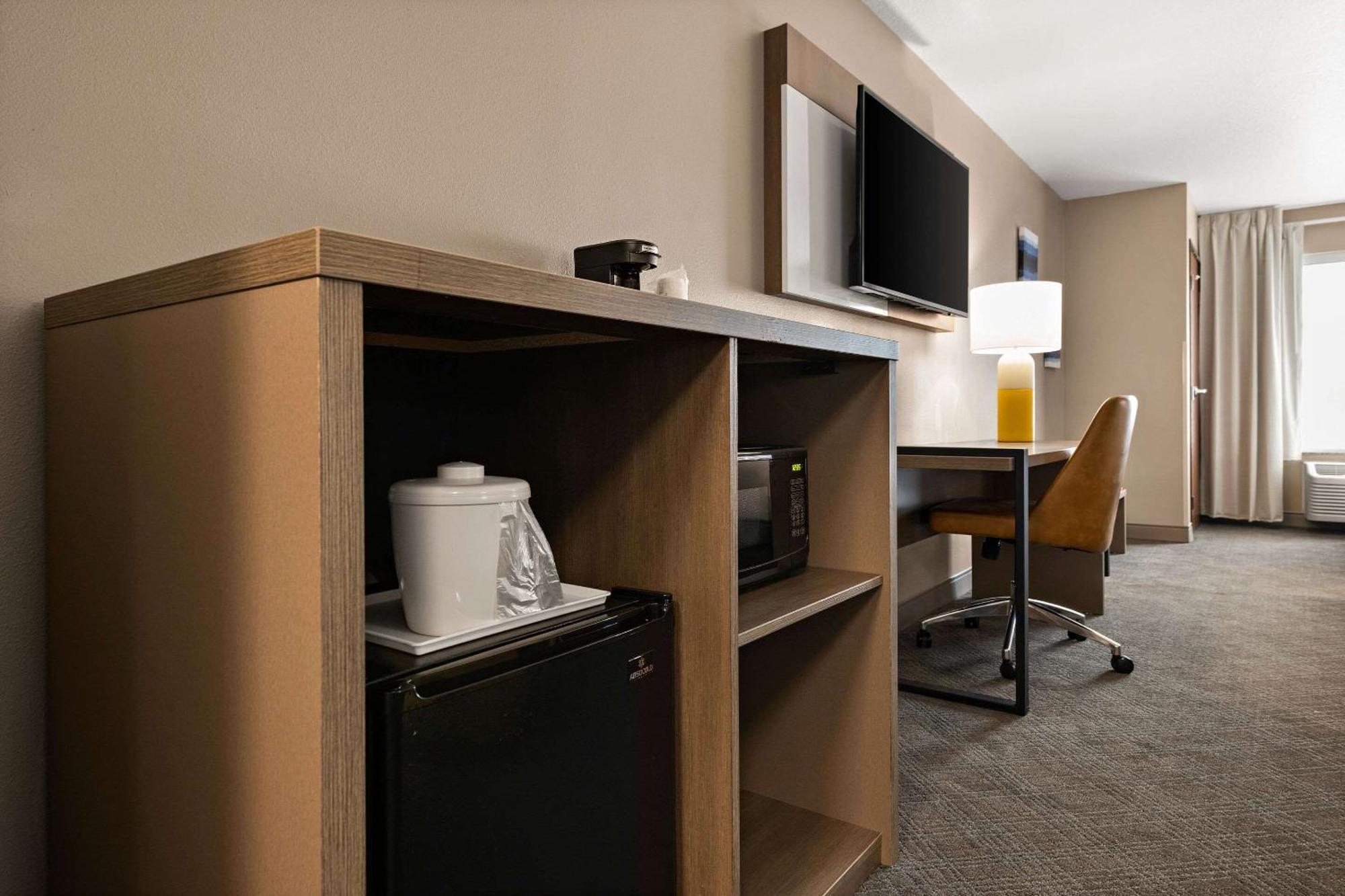 Comfort Suites Hudson I-94 Exterior photo